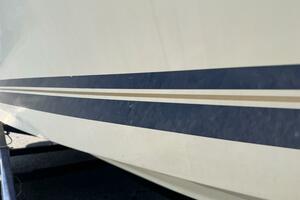 1999 Sea Ray 215 Express Cruiser thumbnail 113