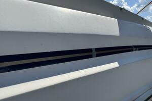 1999 Sea Ray 215 Express Cruiser thumbnail 224