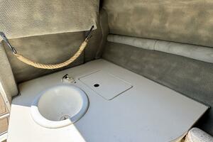 1999 Sea Ray 215 Express Cruiser thumbnail 57