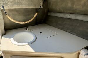 1999 Sea Ray 215 Express Cruiser thumbnail 58