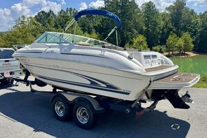 1999 Sea Ray 215 Express Cruiser thumbnail 19