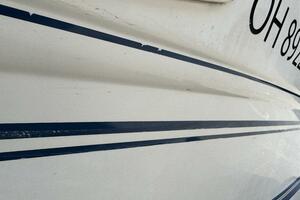 1999 Sea Ray 215 Express Cruiser thumbnail 198