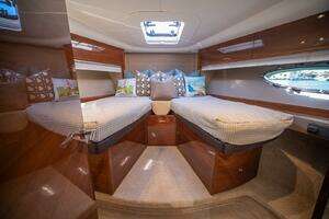 2016 Princess V48 thumbnail 30
