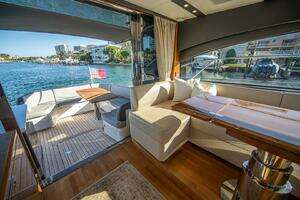 2016 Princess V48 thumbnail 10