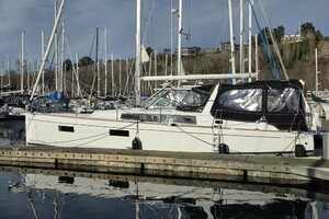 Clewless 38ft Beneteau Yacht For Sale