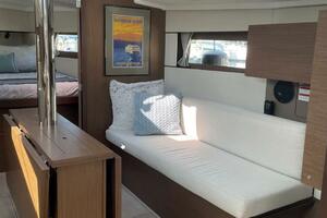 Clewless 38ft Beneteau Yacht For Sale