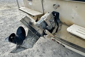 Photo 5987895 for 2002 Sun Tracker Party Deck 21  