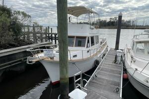 Lady mar 34ft Marine Trader Yacht For Sale