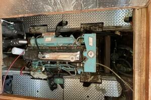 Lady mar 34ft Marine Trader Yacht For Sale