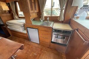 Lady mar 34ft Marine Trader Yacht For Sale