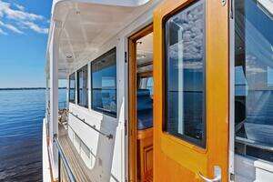 2006 Grand Banks Europa 46 thumbnail 12