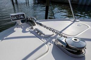 2006 Sea Ray 40 Motor Yacht thumbnail 4