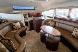 2006 Sea Ray 40 Motor Yacht thumbnail 11
