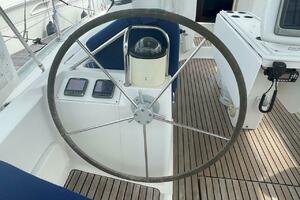 Sea Bear 45ft Jeanneau Yacht For Sale