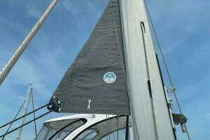 1998 Jeanneau 45.2 thumbnail 21