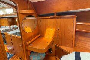 1998 Jeanneau 45.2 thumbnail 47