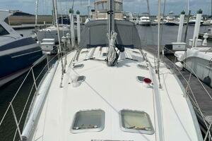Sea Bear 45ft Jeanneau Yacht For Sale