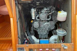 Sea Bear 45ft Jeanneau Yacht For Sale