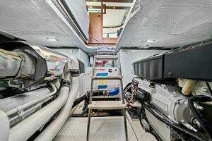2016 Tiara Yachts 50 Flybridge thumbnail 63
