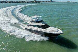 2016 Tiara Yachts 50 Flybridge thumbnail 77
