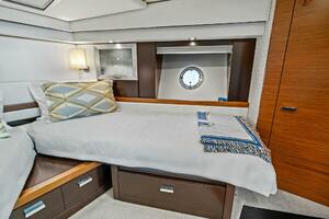 2016 Tiara Yachts 50 Flybridge - Stateroom