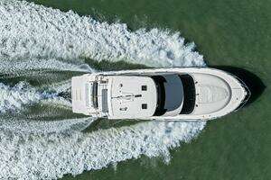 2016 Tiara Yachts 50 Flybridge thumbnail 78