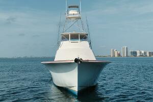 Ocean 73 UNCONQUERED - Bow Profile