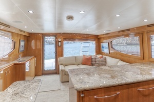 2003 Hatteras 54 Convertible thumbnail 11