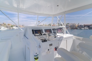 2003 Hatteras 54 Convertible thumbnail 23