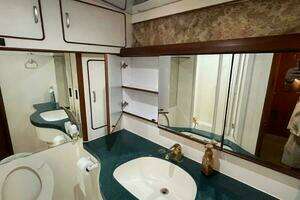 1998 Hyatt 51 Aft Cabin MY thumbnail 58