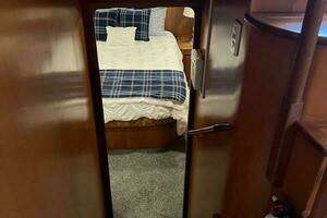 1998 Hyatt 51 Aft Cabin MY thumbnail 47