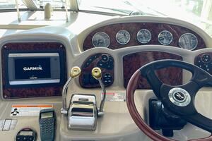 Islander 32ft Sea Ray Yacht For Sale