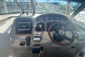 Islander 32ft Sea Ray Yacht For Sale