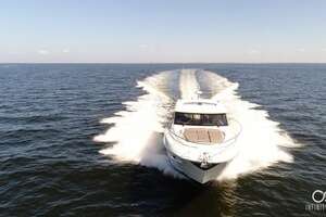2018 Prestige 460 thumbnail 45