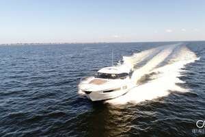 2018 Prestige 460 thumbnail 51