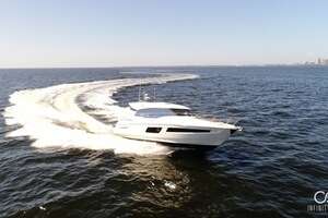 2018 Prestige 460 thumbnail 52
