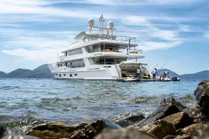 Yacht for sale SUNRISE