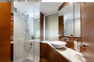 65FT (19.81M) PRINCESS