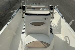 21ft NauticStar Yacht For Sale