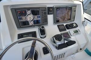 Quid Pro Quo 30ft Intrepid Yacht For Sale