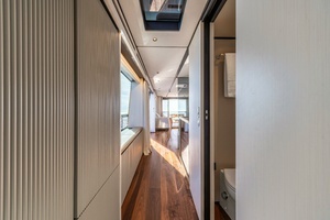 2025 Ferretti Yachts Ferretti 940 thumbnail 18