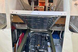 2007 MJM 34z Hard Top Express thumbnail 25