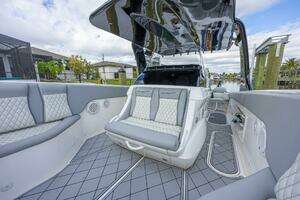 2010 Concept 4400 Sport Yacht thumbnail 40
