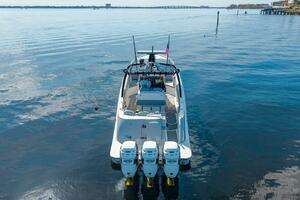 2010 Concept 4400 Sport Yacht thumbnail 10