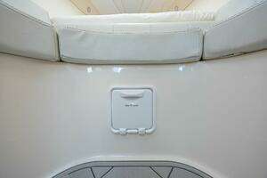 2010 Concept 4400 Sport Yacht thumbnail 34
