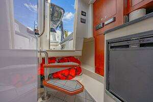 2010 Concept 4400 Sport Yacht thumbnail 21