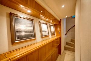 Viking 70 Convertible - Companionway