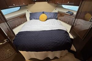 Forward VIP Centerline Queen