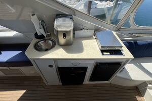 Flybridge Kitchenette