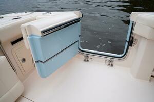 33ft Grady White Yacht For Sale